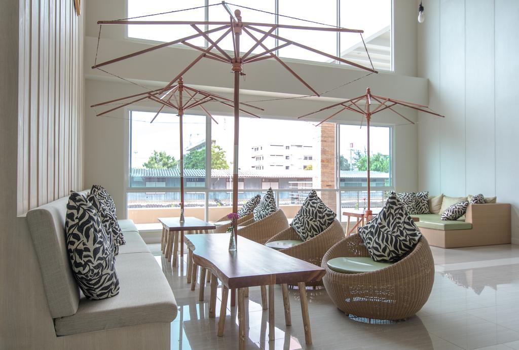 Prachuap Grand Hotel Prachuap Khiri Khan Buitenkant foto