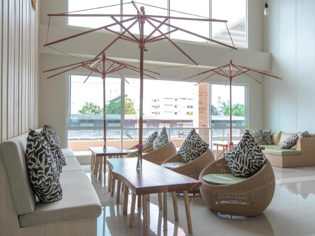 Prachuap Grand Hotel Prachuap Khiri Khan Buitenkant foto