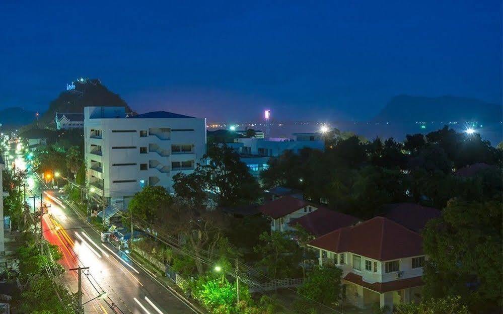 Prachuap Grand Hotel Prachuap Khiri Khan Buitenkant foto