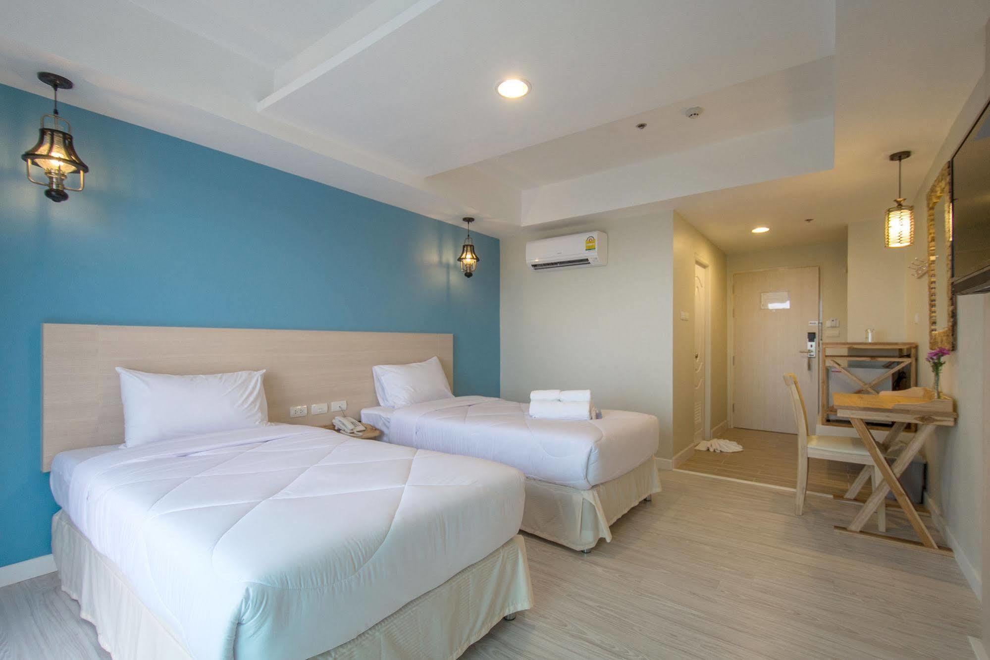 Prachuap Grand Hotel Prachuap Khiri Khan Buitenkant foto